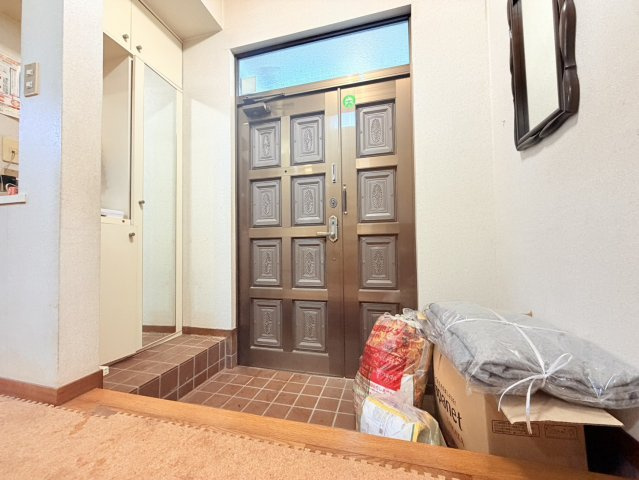 【南守谷駅13分！】守谷市本町中古物件の玄関
