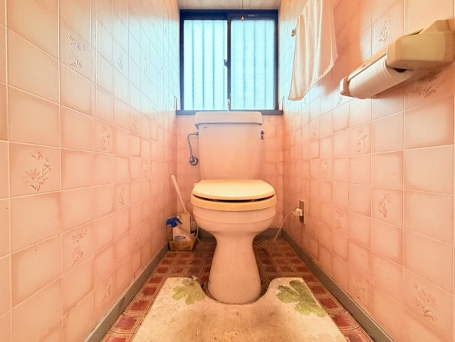 【南守谷駅13分！】守谷市本町中古物件のトイレ