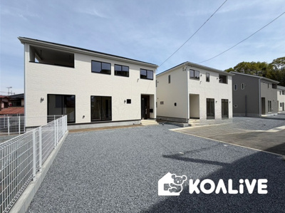 【外観】 | 高崎市吉井町吉井川　新築住宅 | 早朝やお仕事帰りのご見学にも対応致します！
KOALIVE（コアライブ)【0120-919-727】
