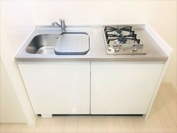 コスタブラン川名のキッチン