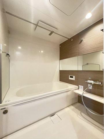 D-residence高槻市下田部A棟の浴室