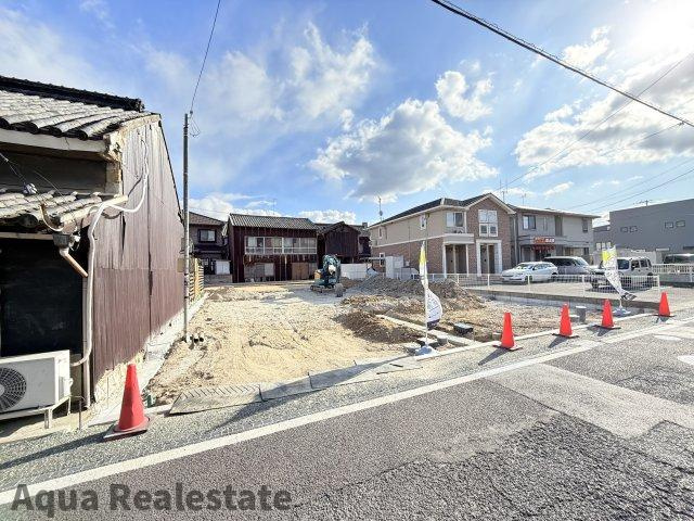 坂出市元町２丁目の新築一戸建の前面道路含む現地写真|前面道路含む現地写真です