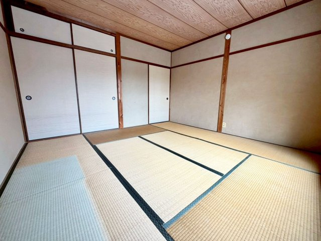 下津林佃の和室|全居室６帖以上とゆとりのあるおうち！
間取りも４DKと充実しています！