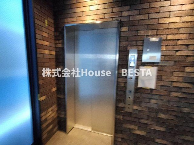 スワンズシティ神戸湊川Ⅱのロビー