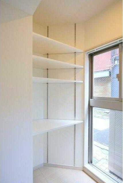 マーベラス鶯谷の収納