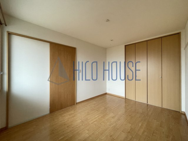 メゾンシルクの寝室