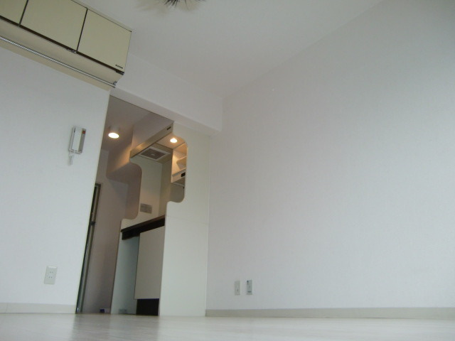 メゾン・ド・エクランの洋室