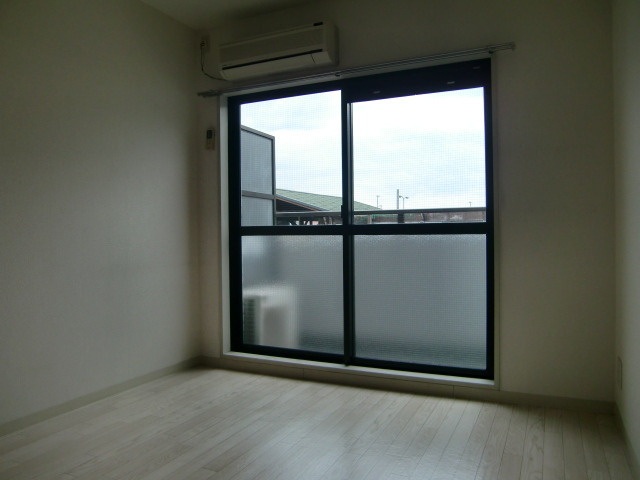 メゾン・ド・エクランの洋室