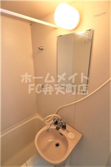 【洗面所】 | メゾンクレールつかさ | コンパクトで使いやすい洗面所