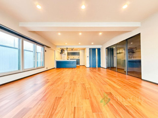 【居間・リビング】 | 五反田ガーデンハイツ