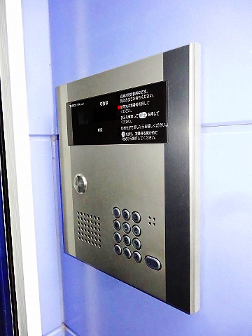 グレースピースのエントランス|エントランス