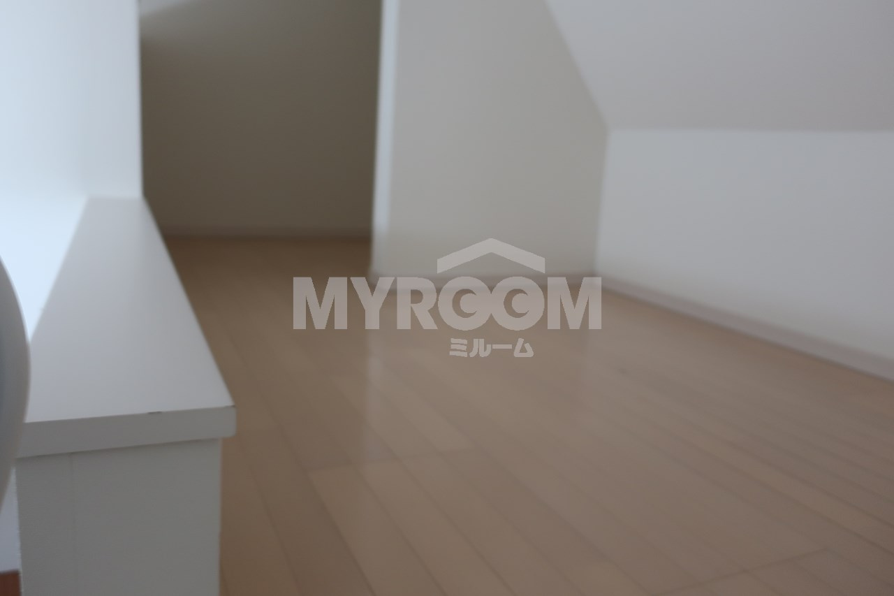 アートヒルズ北新宿の寝室|ロフト付き☆（同一仕様写真）