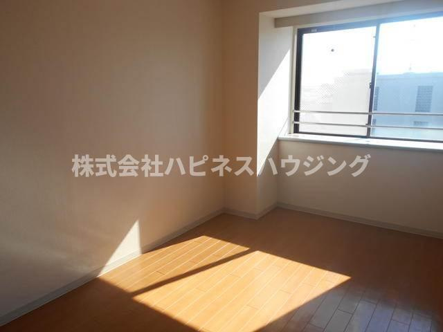 コスモ南柏の洋室