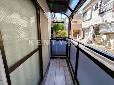 【バルコニー】 | シークレットプラザ東六郷 | 広々としたバルコニーです