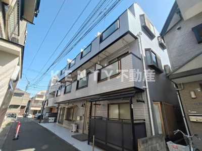 【外観】 | シークレットプラザ東六郷 | 外はこのようになっています