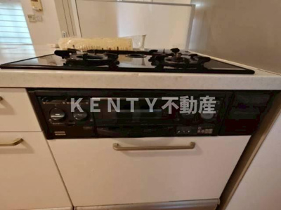 【キッチン】 | シークレットプラザ東六郷 | きれいなキッチンです