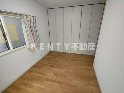 【洋室】 | シークレットプラザ東六郷 | スタンダードな洋室です