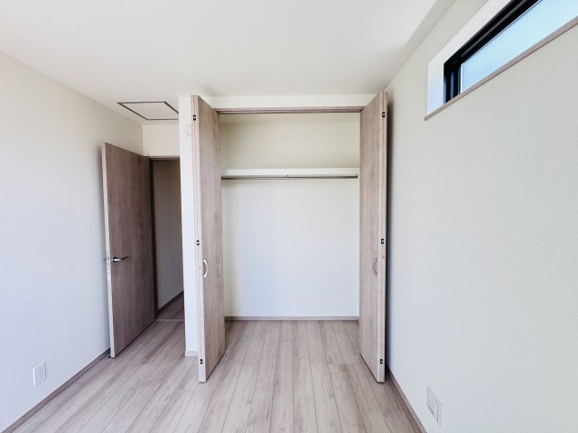 松戸市秋山新築戸建の収納|5.25帖洋室収納