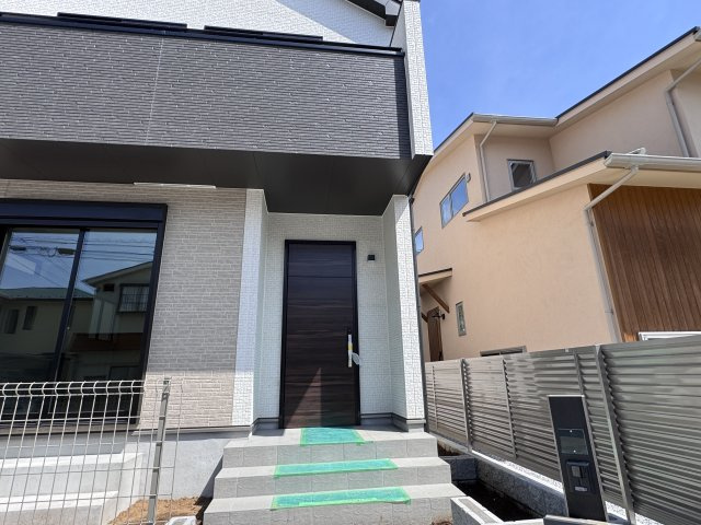 松戸市秋山新築戸建のエントランス|エントランス・玄関ポーチ