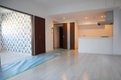 【居間・リビング】 | メゾニティ・クイーン阿波座 仲介手数料無料