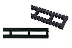 仲介手〇料不要　i-passo北区植木町岩野３期【山東小・五霊中】のその他|基礎パッキン 基礎と土台を絶縁し湿気を効率良く排出最大荷重で100年経っても1％のひずみ率という半永久的な物性品質、優れた耐久性を発揮。換気口を設けない事で基礎の耐久性もあがりクラックが入る心配を軽減