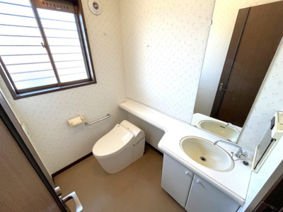 【トイレ】 | 中古一戸建　高知市大津乙 | 2階