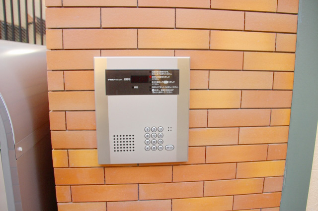 ハウスVESTAのセキュリティ|オートロック