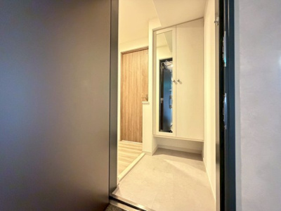 【玄関】 | ルフォンプログレ南森町