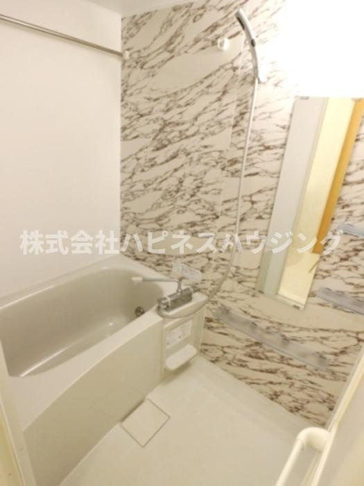 VILLETTAの浴室
