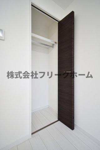 小金井市東町４丁目のアパートの収納