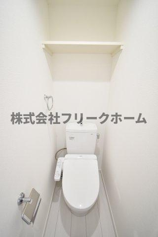 小金井市東町４丁目のアパートのトイレ