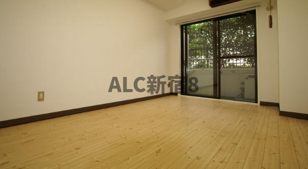 ライオンズマンション千駄ヶ谷第２の居間・リビング