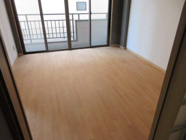 森谷マンションの居間・リビング