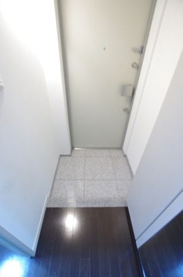 【玄関】 | ブライズ神田