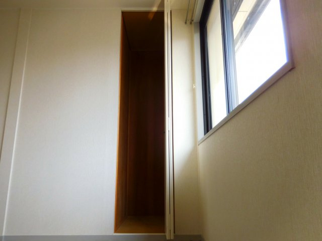 サンライフ川添の収納