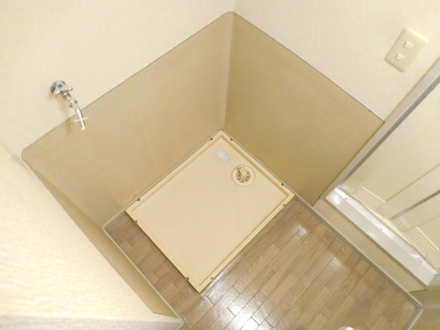 サンライフ川添の洗面所