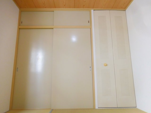 サンライフ川添の収納