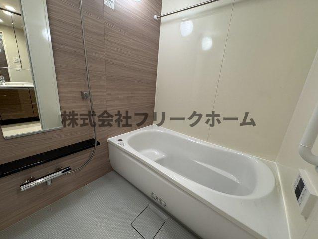 武蔵野市境２丁目の賃貸マンションの浴室