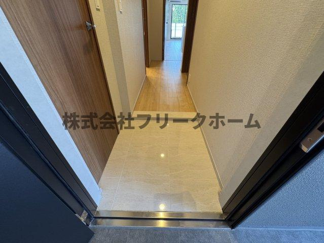 武蔵野市境２丁目の賃貸マンションの玄関