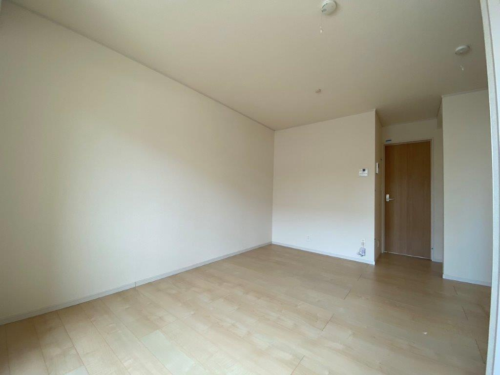 Estees（エスティーズ）の内装