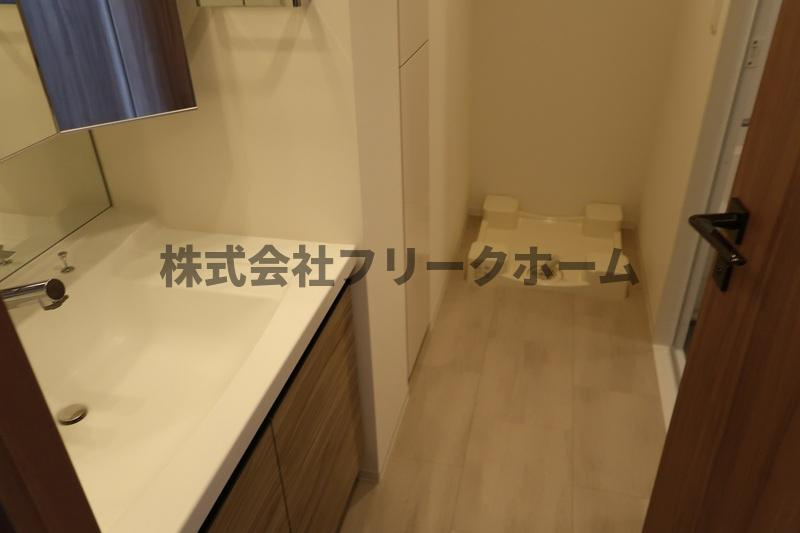 武蔵野市境２丁目の賃貸マンションの独立洗面台