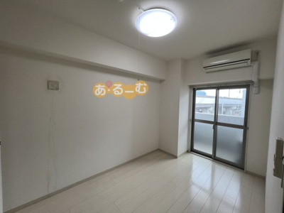 【居間・リビング】 | ベロ・クオーレ三国