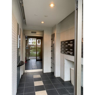 【エントランス】 | シュクル医大南