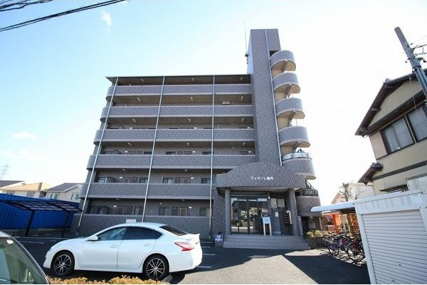 フィオーレ観月の外観