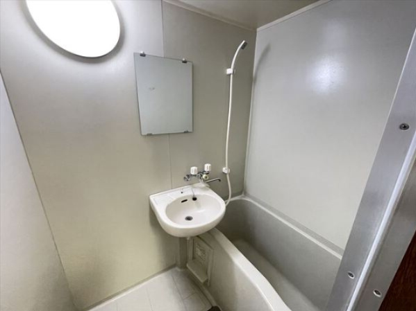 シャンフェルト西落合の浴室|人気のバストイレ別（同一仕様写真）