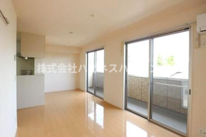 ソレーユソシア柏の居間・リビング