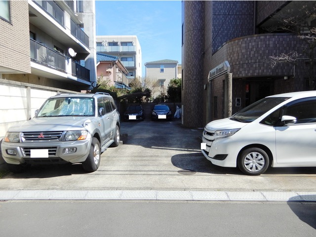 メゾンドマーニの駐車場|★駐車場空あり★