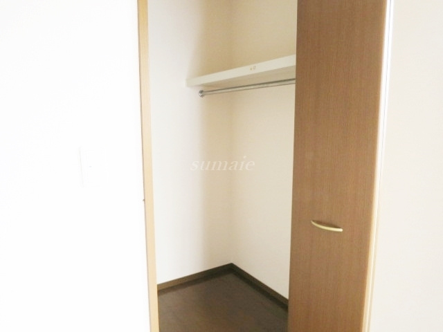 セレーノの収納|ウォークインクローゼットです☆