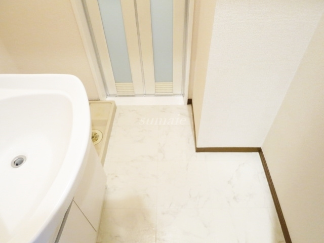 セレーノの洗面所|脱衣スペースあります☆