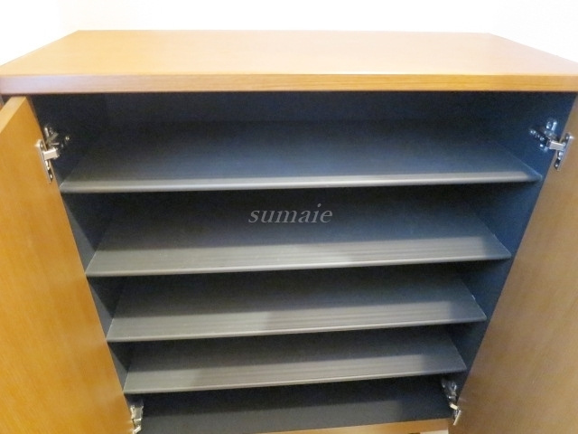 セレーノの玄関|下駄箱です☆